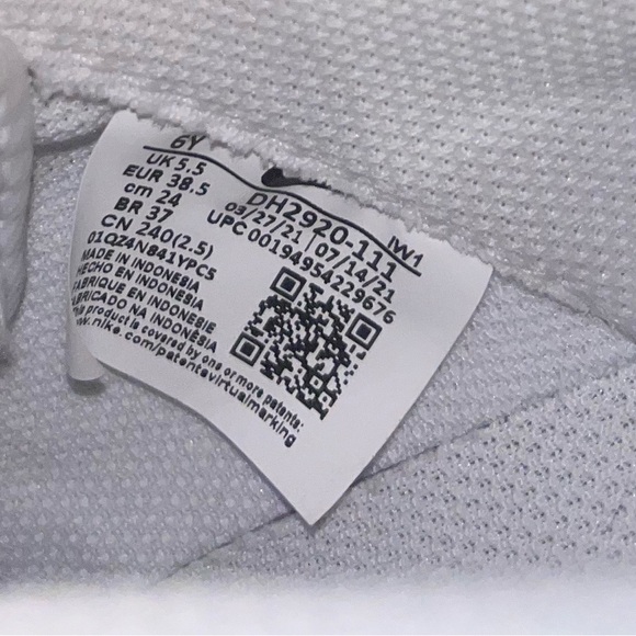 Custom Nike Air Force 1 - Picture 4 of 5